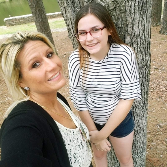 Meet your Posher, Lanie - Picture 7 of 16